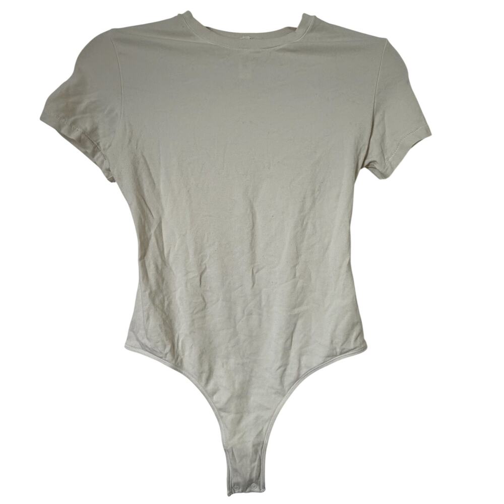 Md SKIMS Fits Everybody T-Shirt Bodysuit Cream Minimalist Elevated Basic Layer